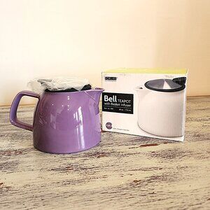 Bell Teapot with Basket Infuser - 26 oz. New! - Purple